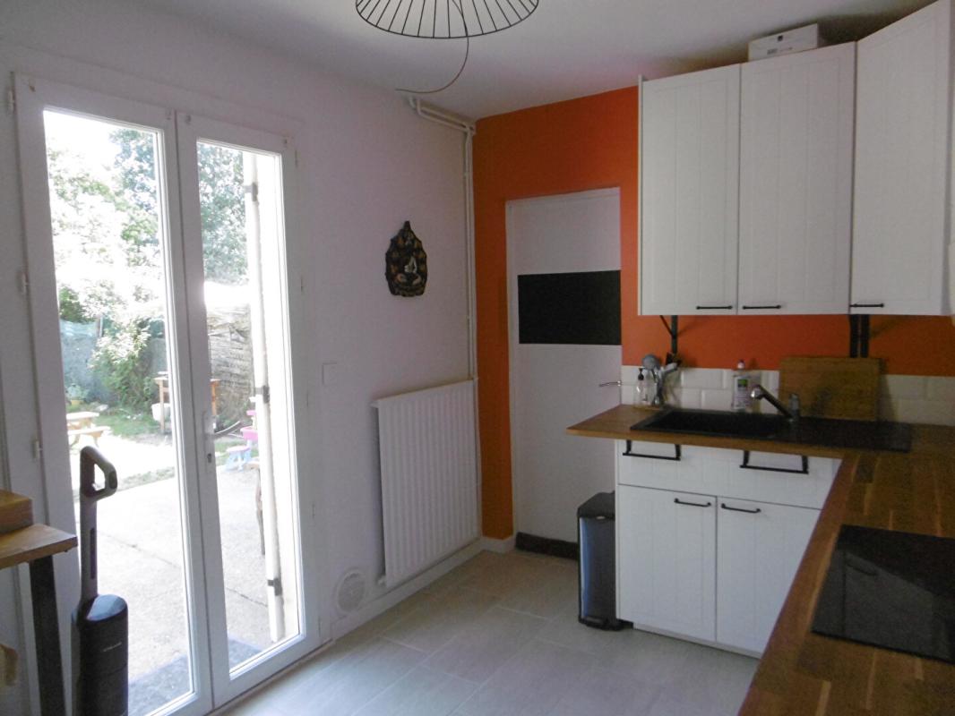 CERONS Maison  4 pièces 85 m2 4