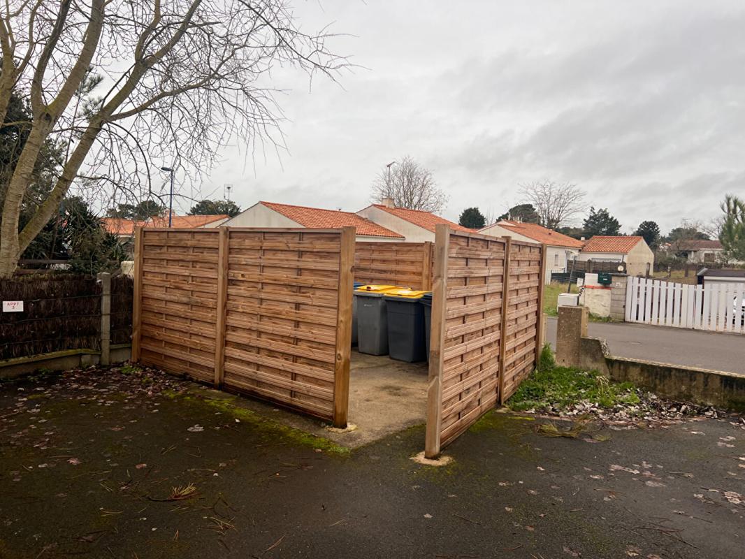 SAINT-JEAN-DE-MONTS Appartement avec  parking pour investisseur Saint Jean De Monts 2 pièce(s) 7