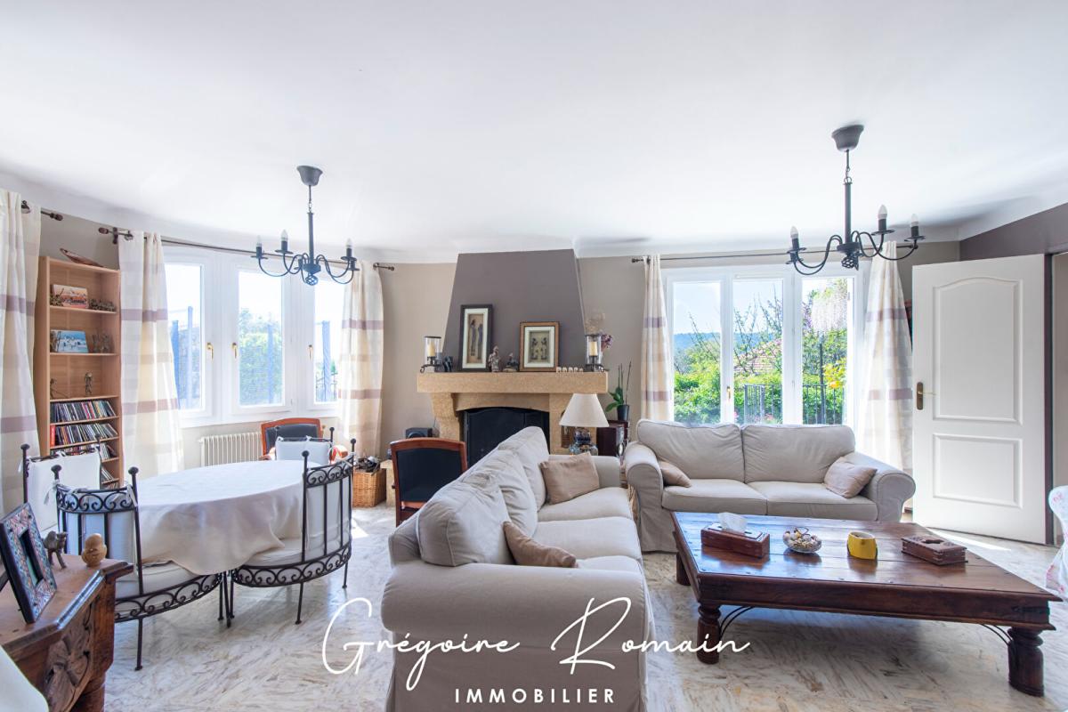 SAINT-CHAMAS Maison 7 pièces 170 m2 vue étang 6