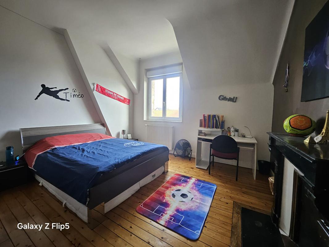 WARMERIVILLE Corps de ferme -  Warmeriville 15