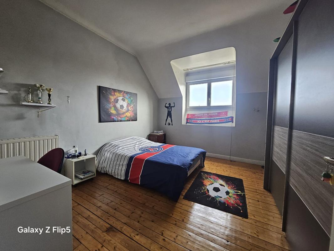 WARMERIVILLE Corps de ferme -  Warmeriville 17