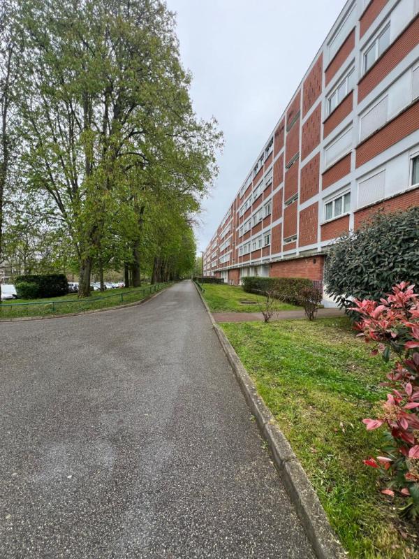 AUBERGENVILLE 78410 AUBERGENVILLE, Appartement 4 pièce(s) 69 m2, 2 chambres 11