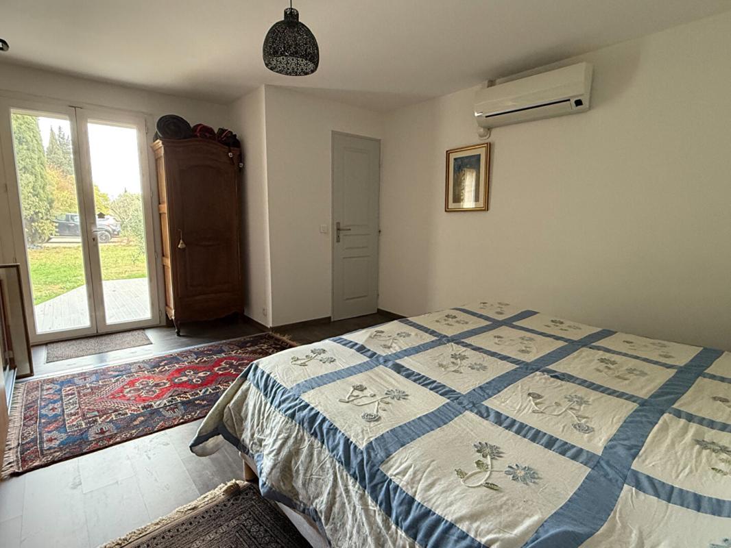 ARLES Maison Arles 7 pièce(s) 198 m2 8