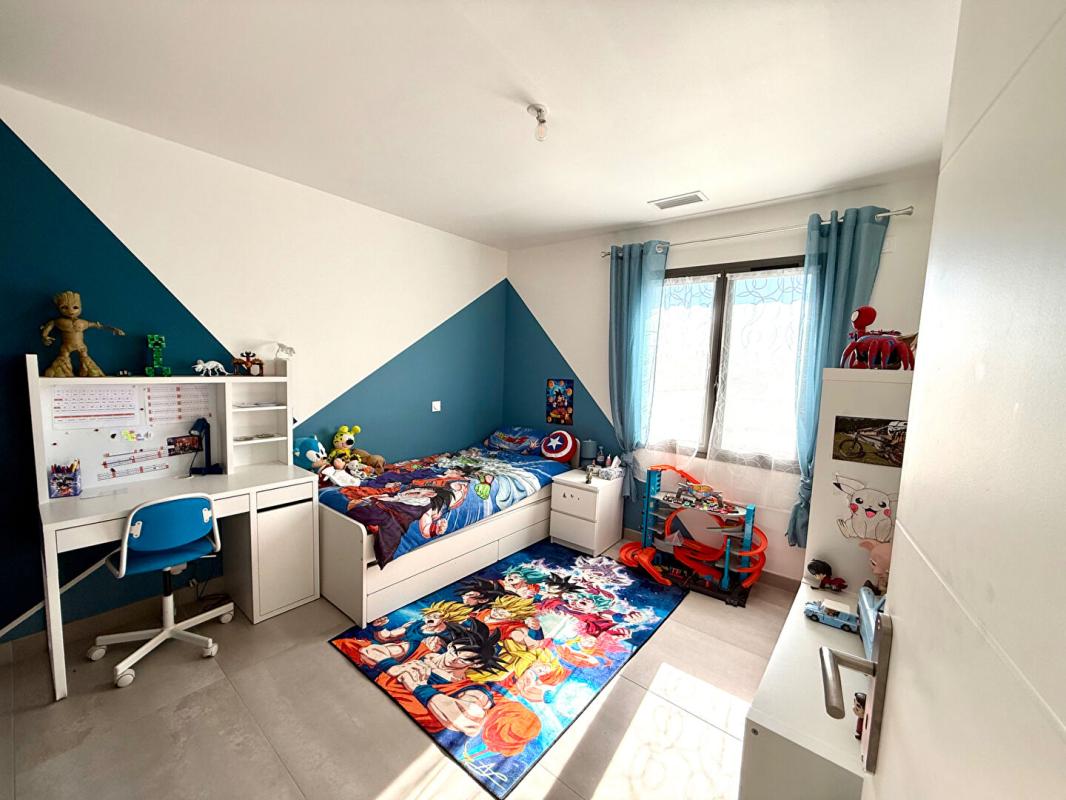 SAINT-CHAMAS Magnifique villa 140m² avec piscine 13