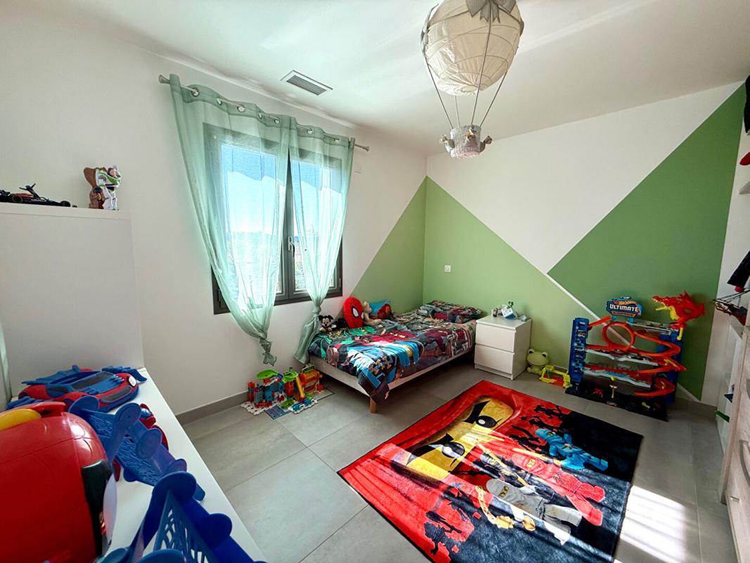 SAINT-CHAMAS Magnifique villa 140m² avec piscine 15