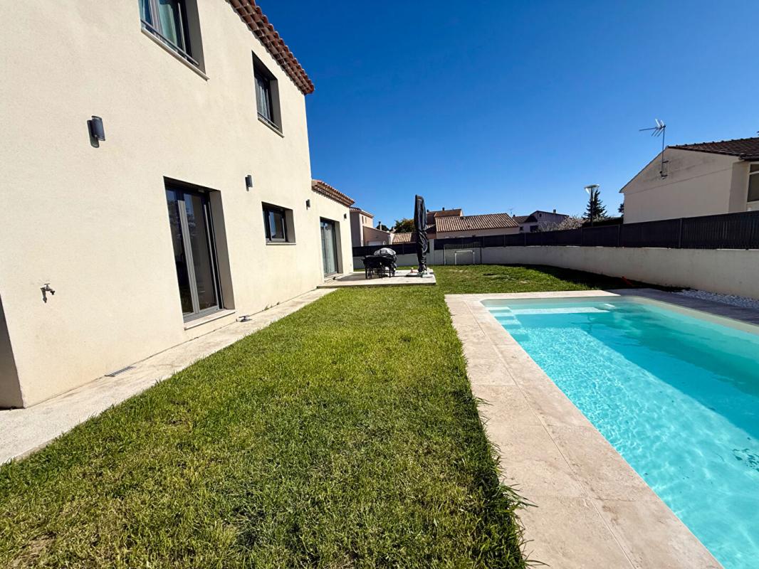 SAINT-CHAMAS Magnifique villa 140m² avec piscine 2