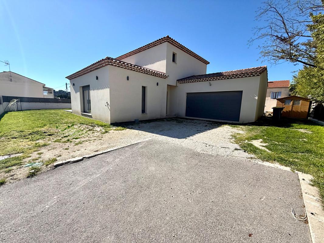 SAINT-CHAMAS Magnifique villa 140m² avec piscine 18