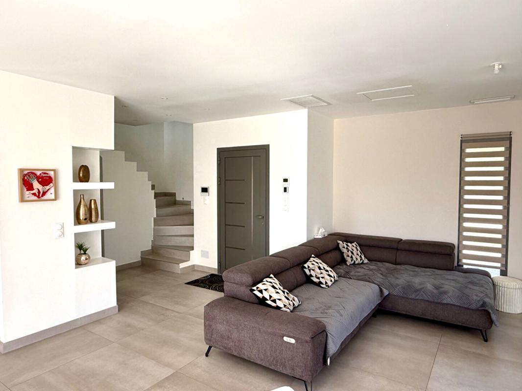 SAINT-CHAMAS Magnifique villa 140m² avec piscine 7