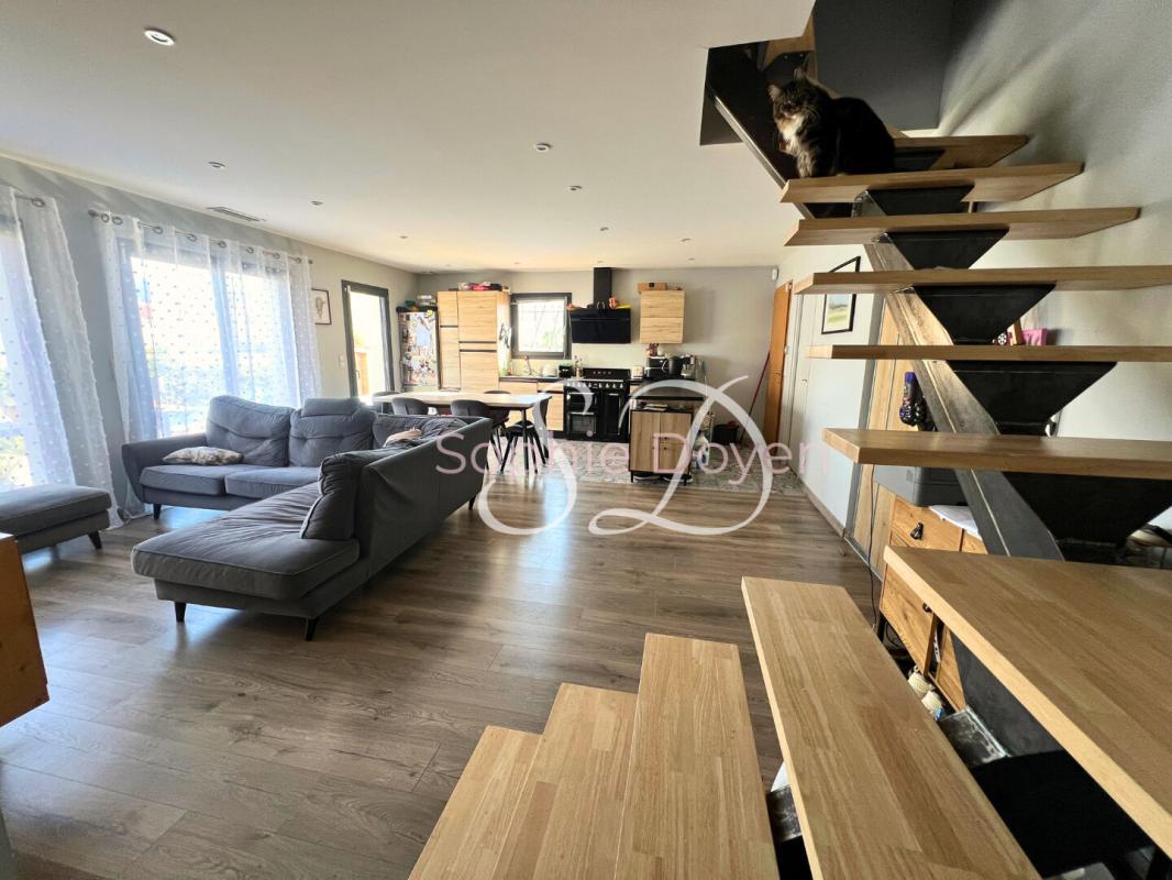 PALAU-DEL-VIDRE Maison T5 et Appartement T2 - Palau Del Vidre - 142m² 2