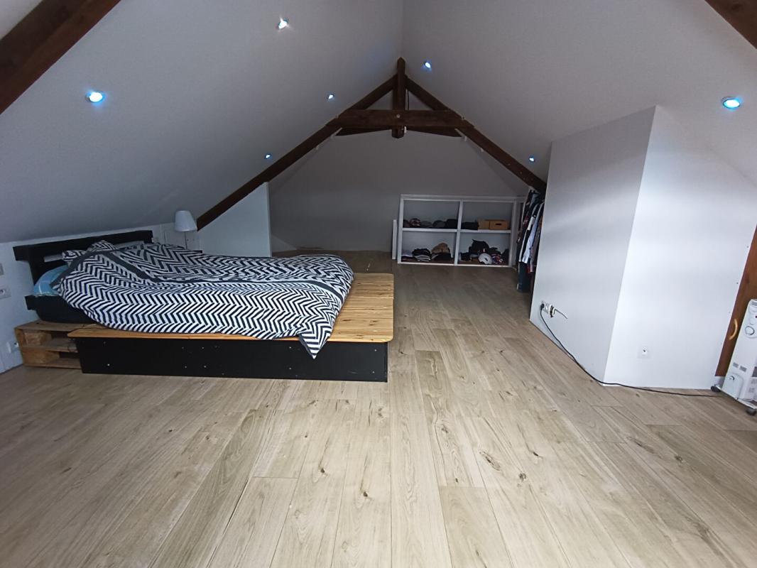 MAGNY-COURS MAGNY-COURS - MAISON 3 CHB AVEC ENTREPOT 16