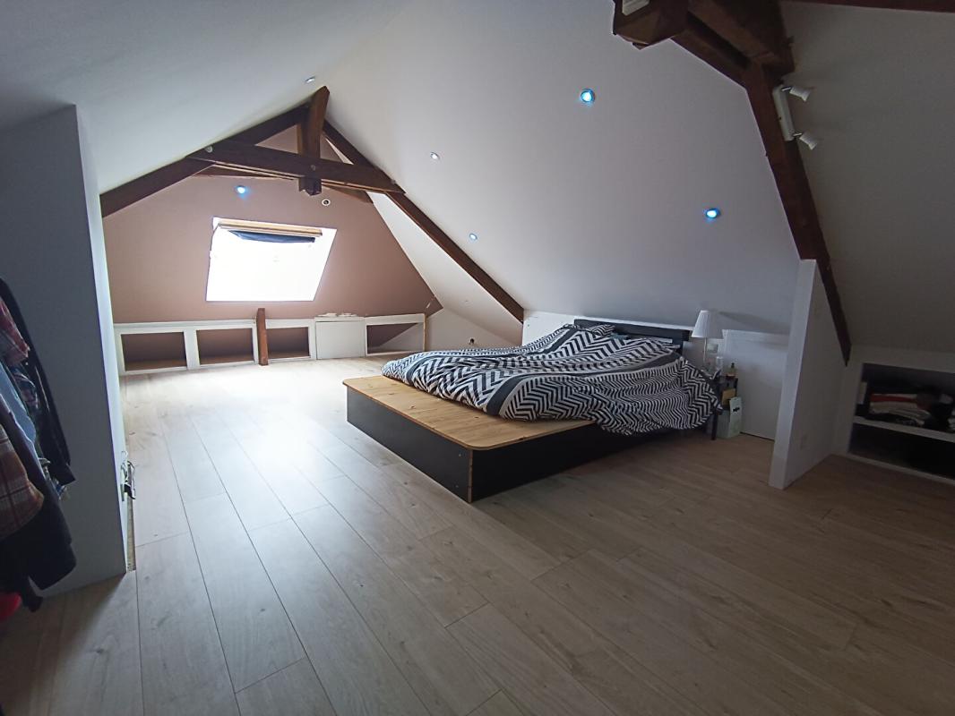 MAGNY-COURS MAGNY-COURS - MAISON 3 CHB AVEC ENTREPOT 7