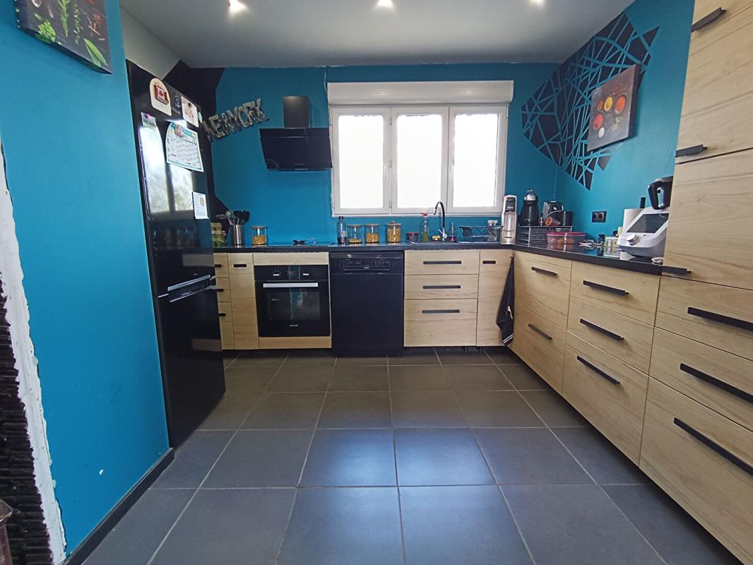 MAGNY-COURS MAGNY-COURS - MAISON 3 CHB AVEC ENTREPOT 9