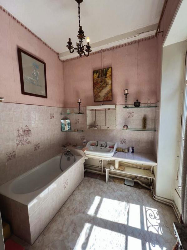 SORGES Maison de maître Sorges et Ligueux en Perigord pièce(s) 200 m2 10