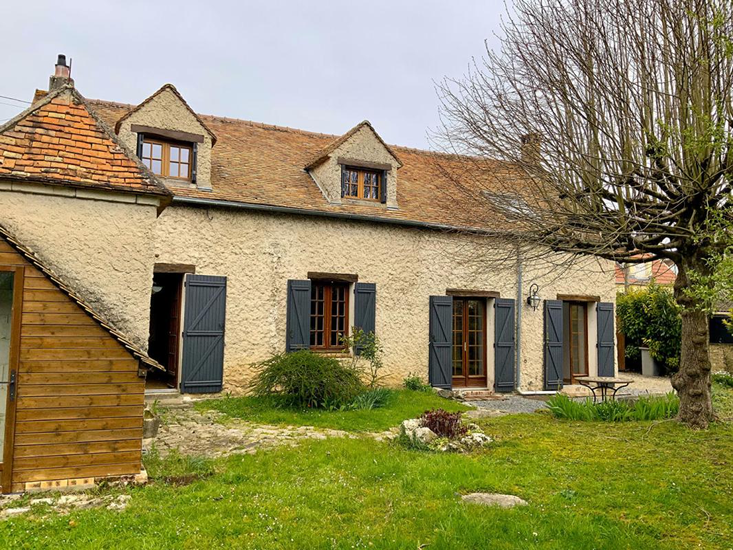 SALINS Belle longère de 130 m² avec son jardin bucolique - Salins 2