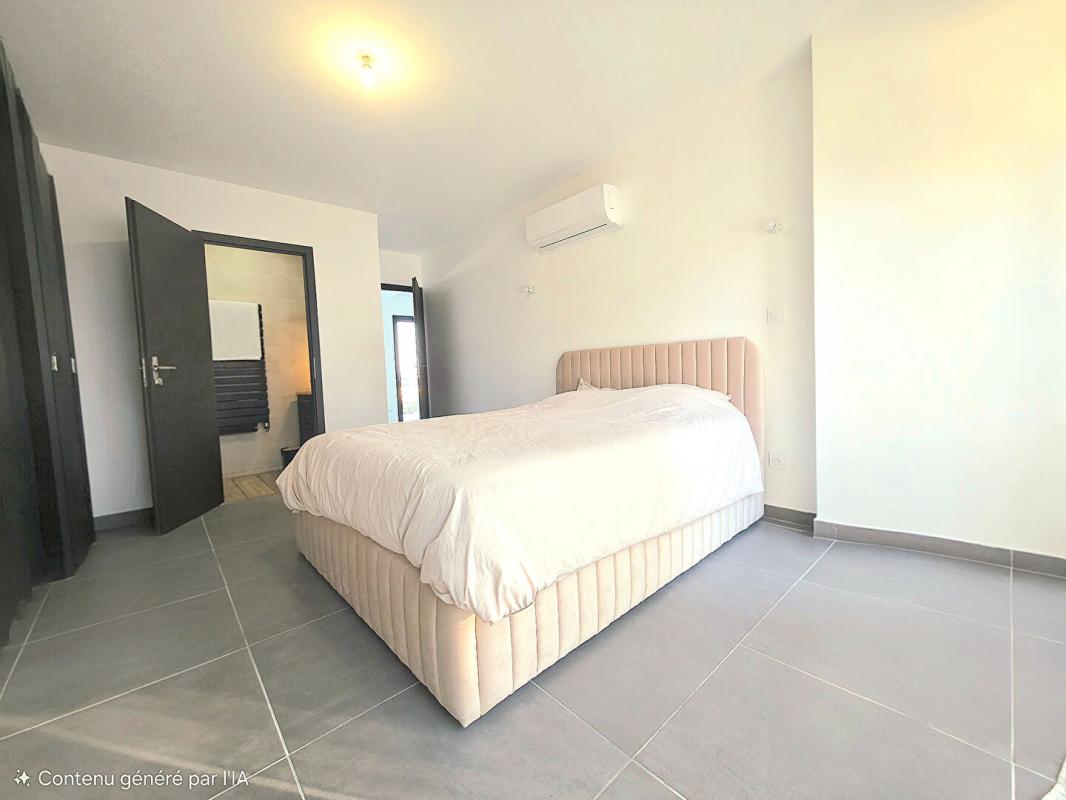 SANARY-SUR-MER Maison  DE 116M2 AVEC PISCINE A SANARY QUARTIER BEAUCOURS 10