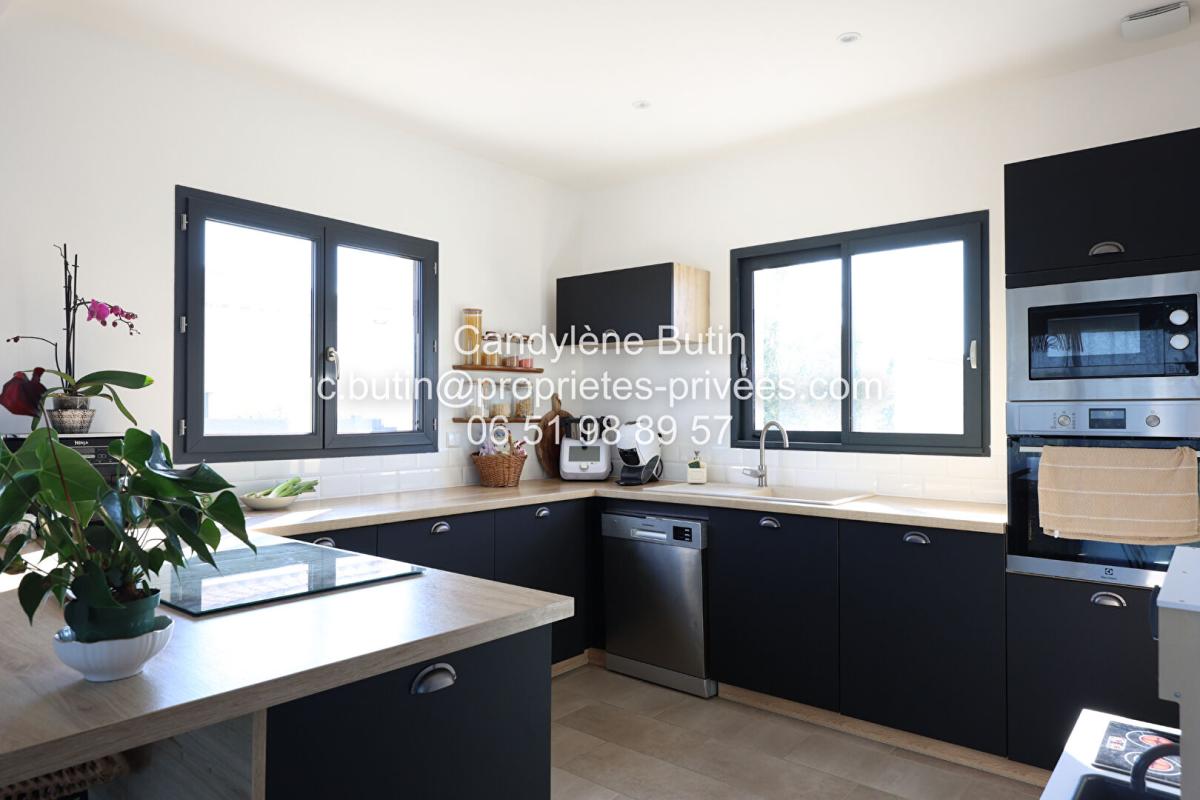 COLOMBIERS Villa moderne avec piscine type 4 6