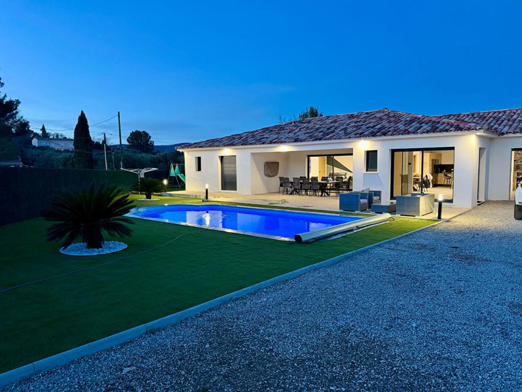 TRANS-EN-PROVENCE Villa Trans En Provence 5 pièces 165 m2 + grand garage 15