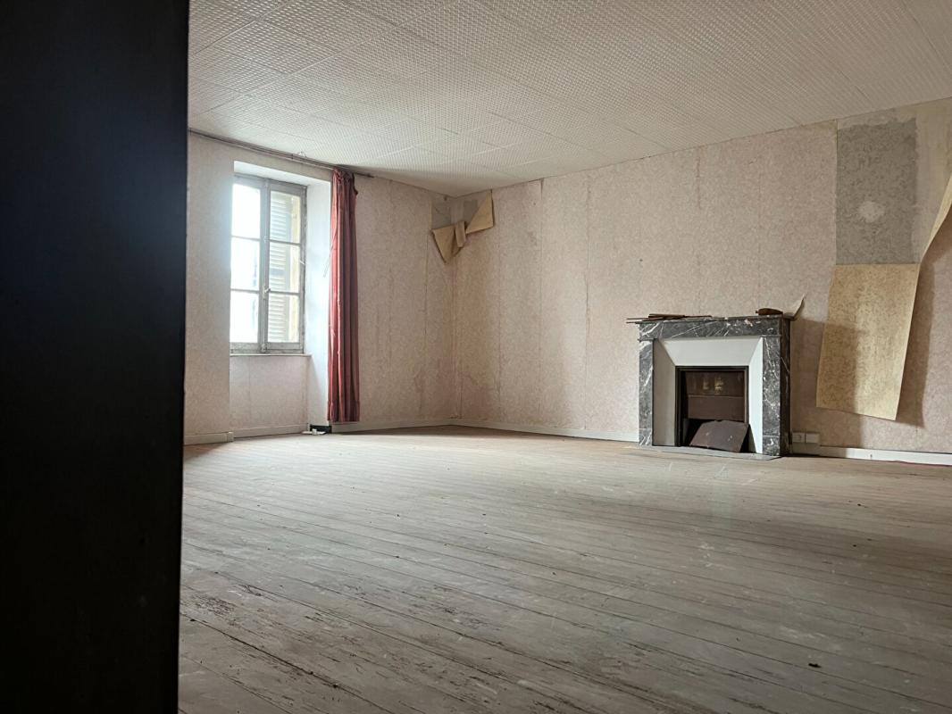 CROCY MAISON A REHABILITER 6