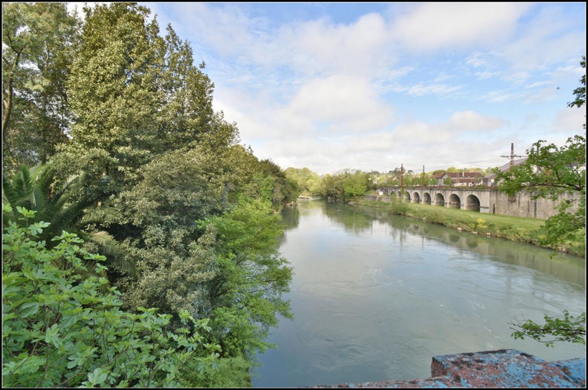 ORTHEZ ORTHEZ - MAISON BEARNAISE RENOVEE - 170 M² HABITABLE 2