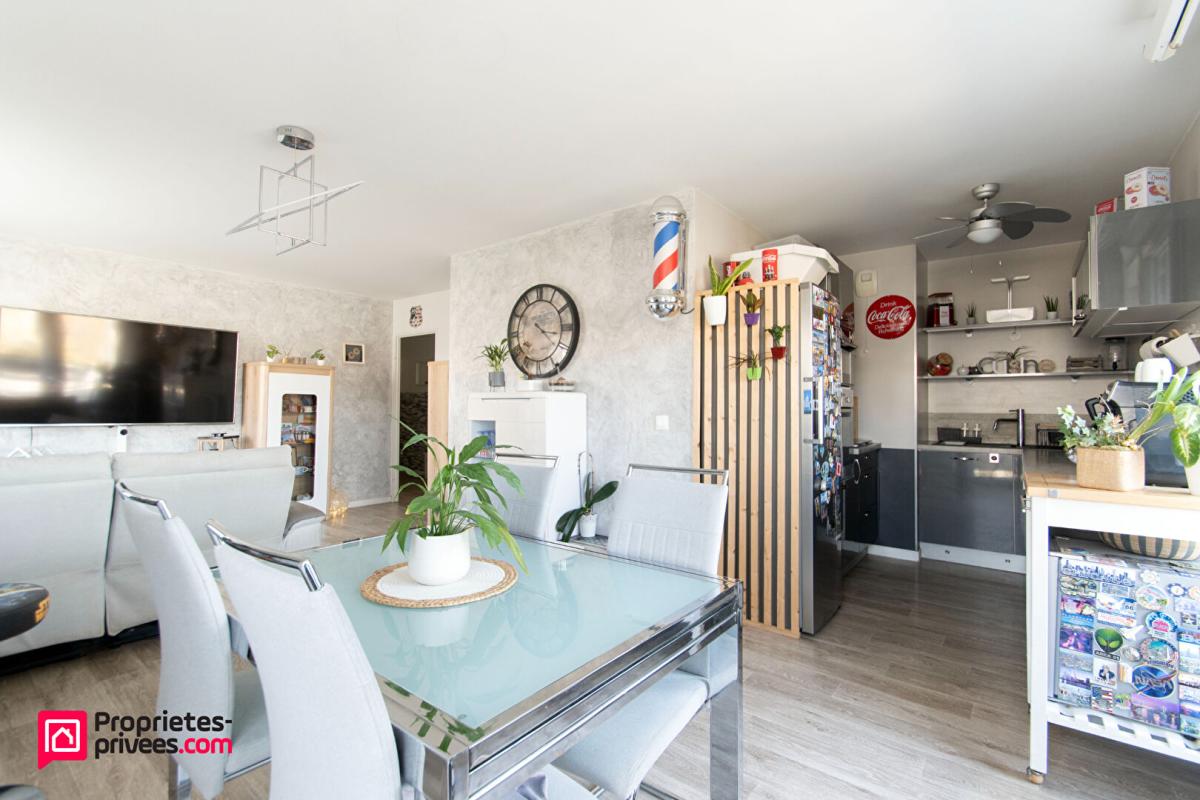 CORBEIL-ESSONNES Appartement F4 84m² avec terrasse de 76m², 2 balcons + 2 parkings 4