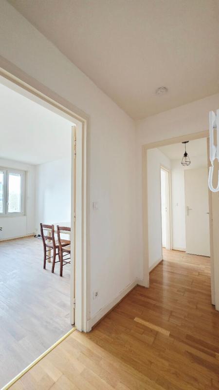 BOURGES BOURGES CENTRE APPARTEMENT 42.3 m2 2 PIECES ASCENSEUR 3