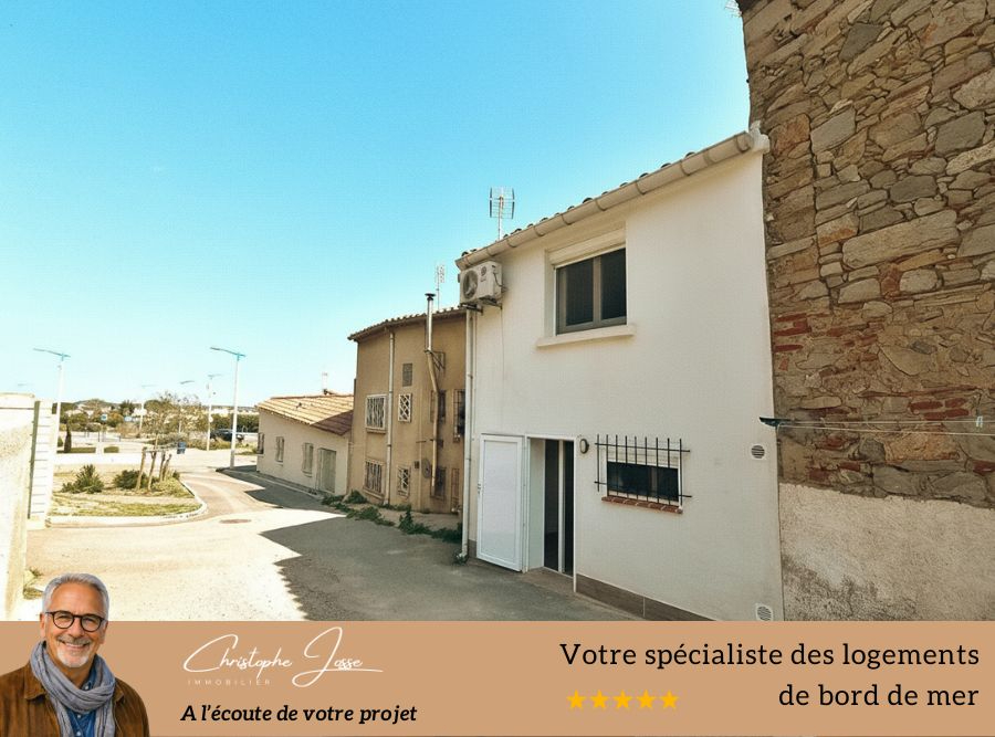 PORT-LA-NOUVELLE Maison de ville rénovée, proche gare et commodités 7