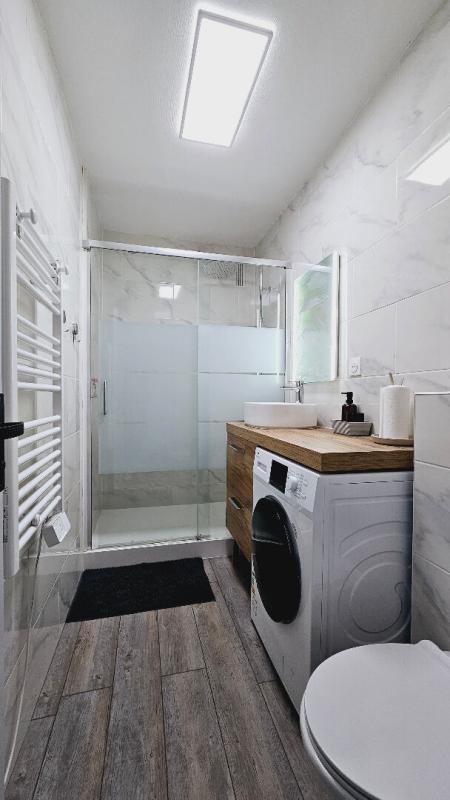 BOURGES BOURGES APPARTEMENT 32.3 M² RENOVÉ ET MEUBLÉ BALCON 8