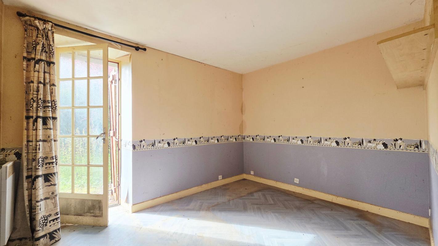 PLOU MAISON CORP DE FERME 8 PIECES GRANGE HANGAR 7