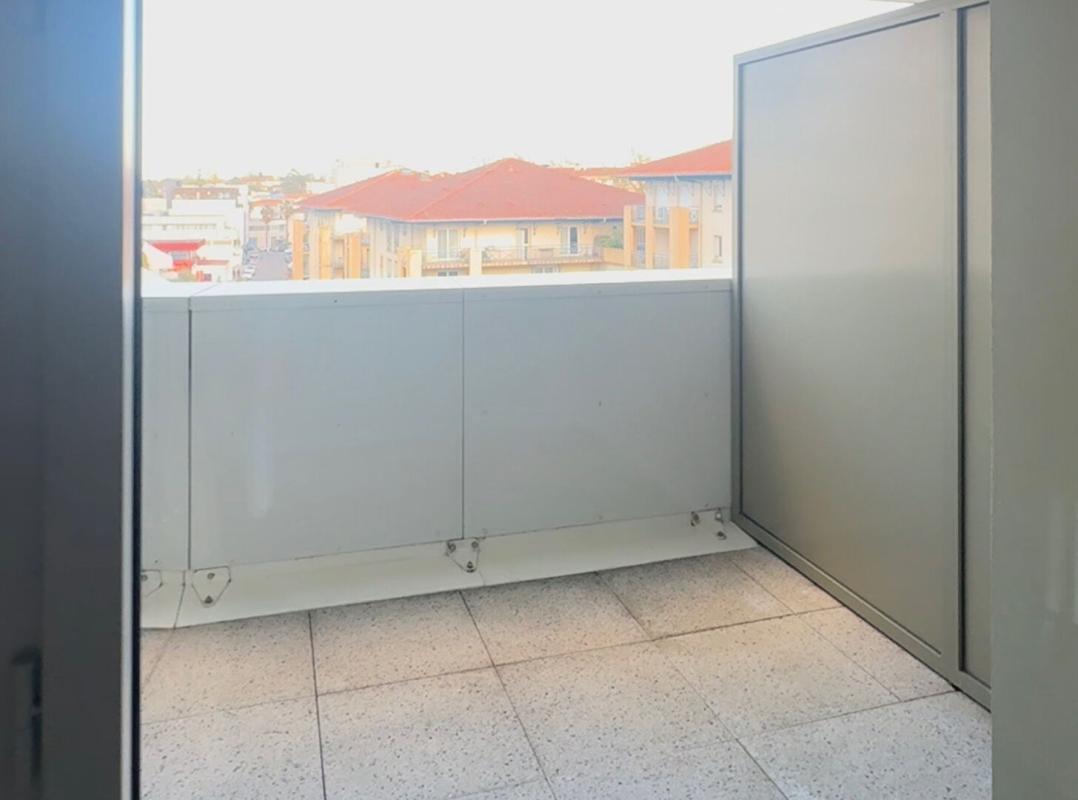 ANGLET Anglet central 3 pièce(s) 65 m2 + terrasses/loggias + pkg intérieur 6