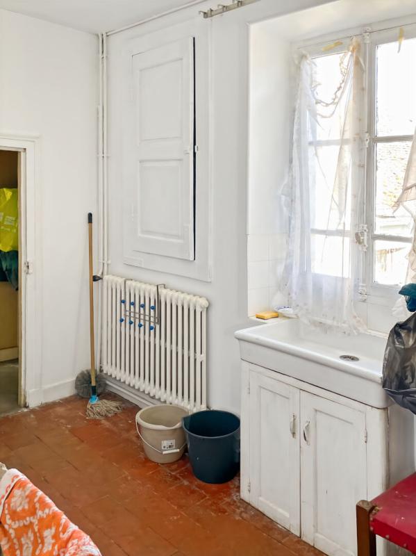 CHAMPILLET Charmante maison à fort potentiel à Champillet  Laissez parler vos envies ! 14