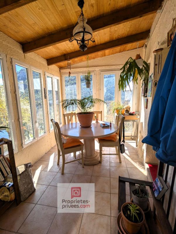 GUILLAUMES Maison de hameau avec jardins et dépendances 14