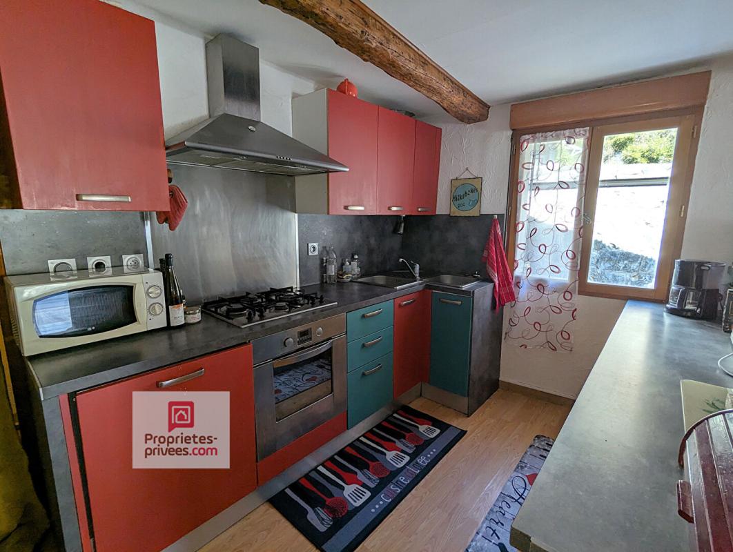 GUILLAUMES Maison de hameau avec jardins et dépendances 5