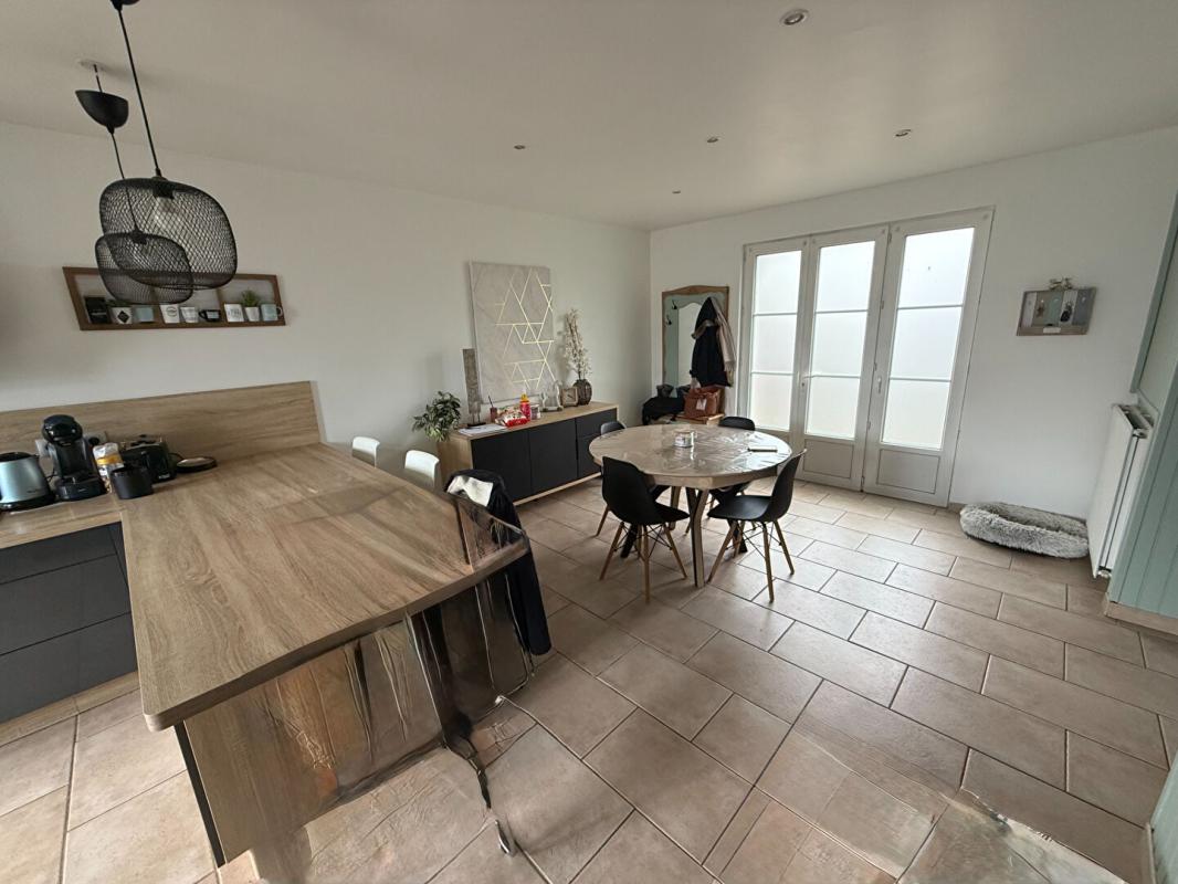 YZEURE Maison Yzeure proche gare + garage + extérieur 3