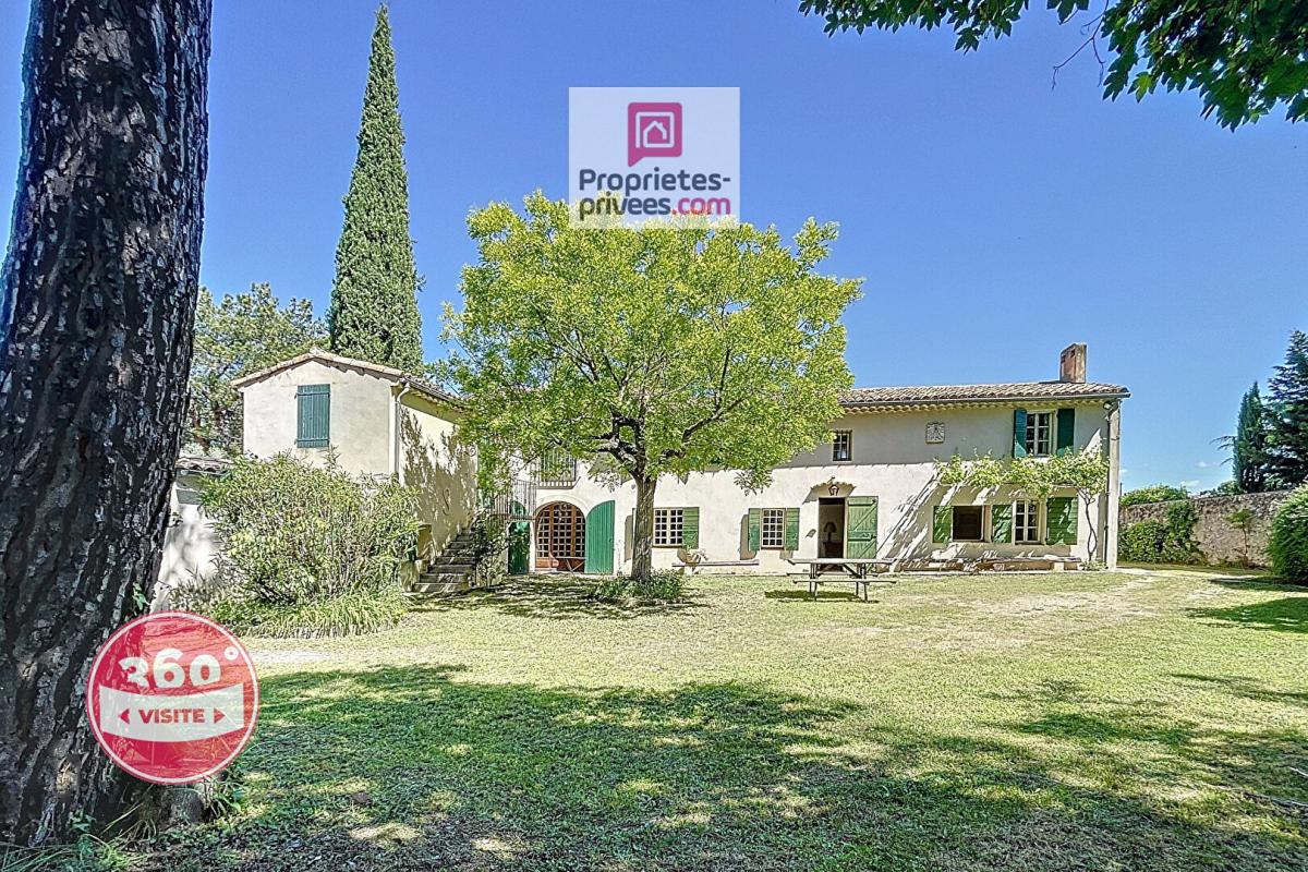 PERTUIS Magnifique mas provençal au charme authentique 2