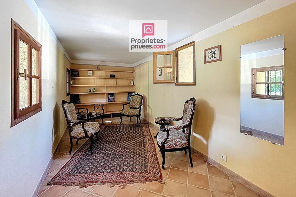 PERTUIS Magnifique mas provençal au charme authentique 6