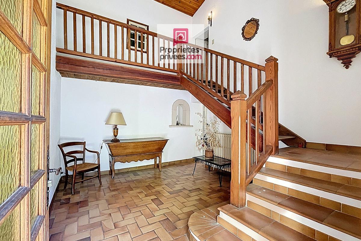 PERTUIS Magnifique mas provençal au charme authentique 8