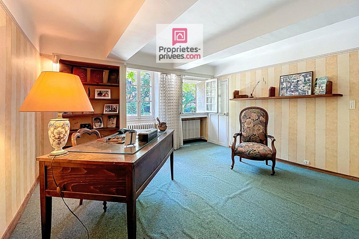 PERTUIS Magnifique mas provençal au charme authentique 9