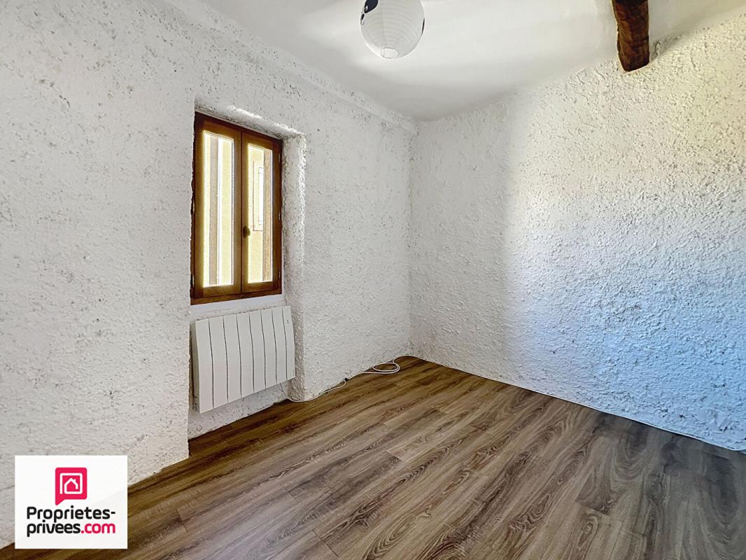RIANS Maison T3 avec garage et terrain 8