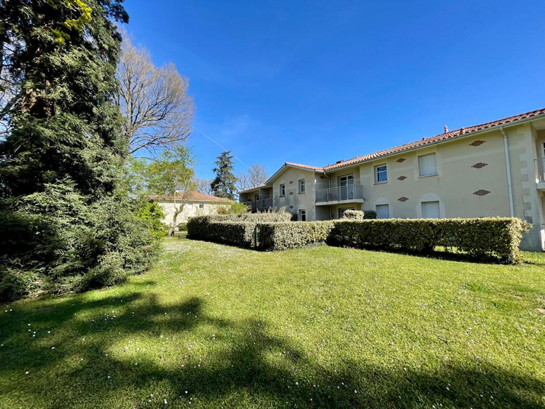 CESTAS Appartement Cestas 2 pièce(s) 39 m2 8