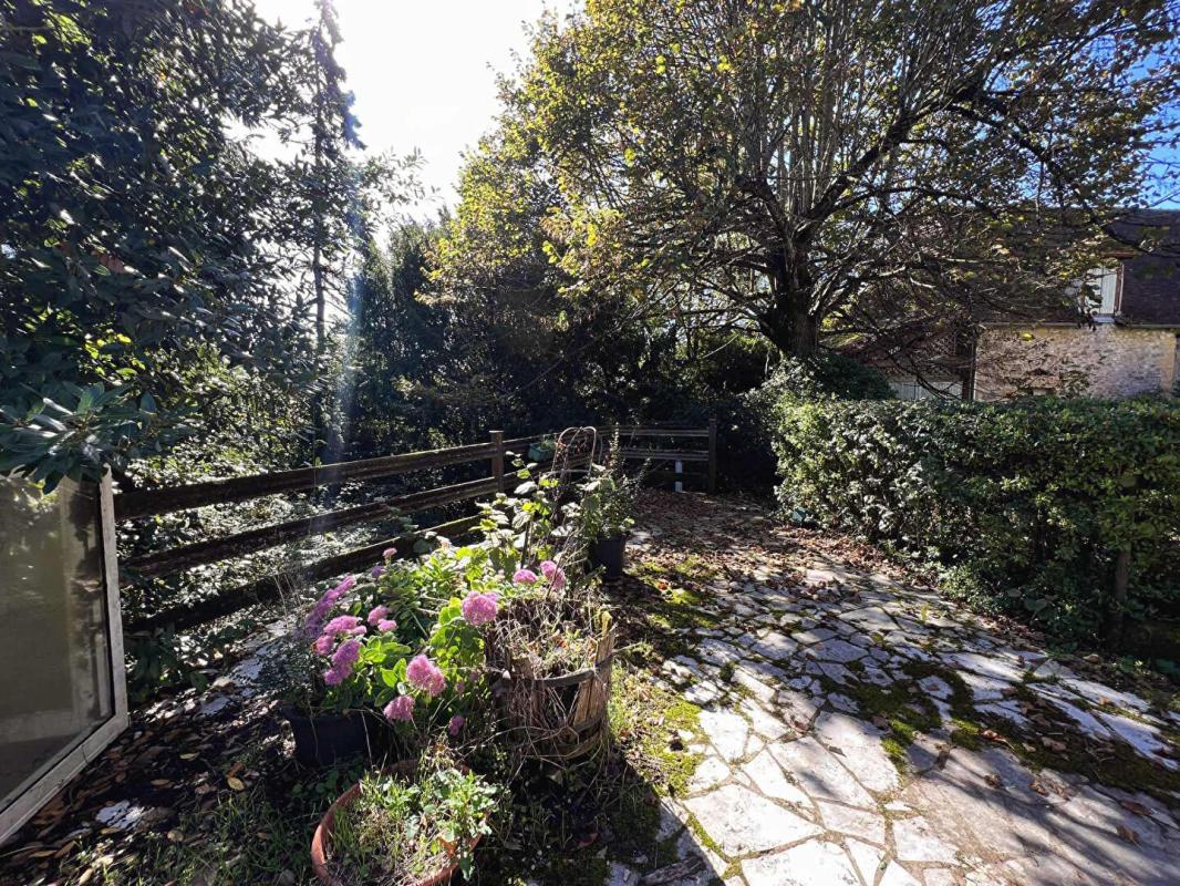 SAINT-RAPHAEL Maison St Raphael 7 pièce(s) 180 m2 12