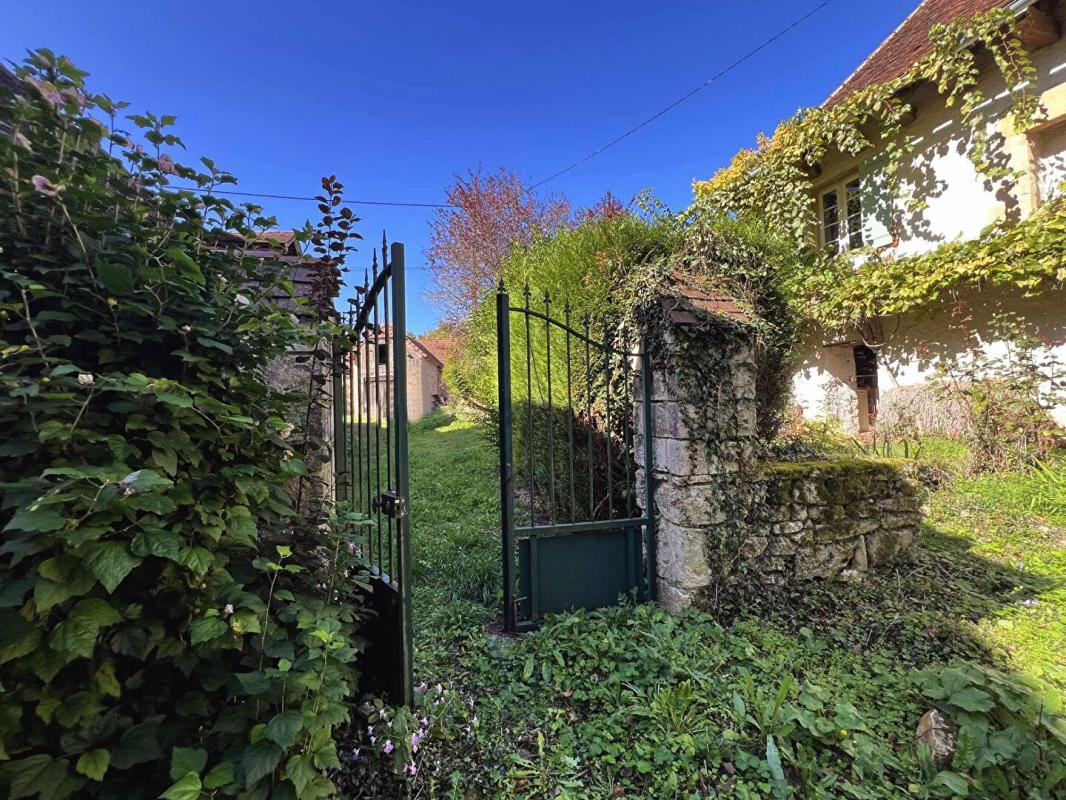 SAINT-RAPHAEL Maison St Raphael 7 pièce(s) 180 m2 18