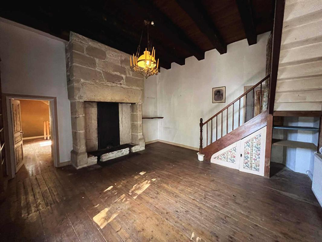 SAINT-RAPHAEL Maison St Raphael 7 pièce(s) 180 m2 6