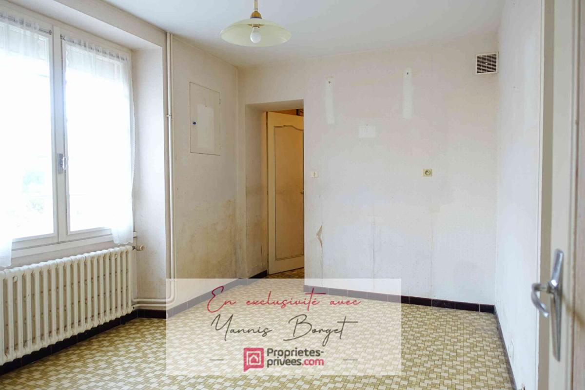 CHAVAGNES-EN-PAILLERS Maison de village à rénover - Terrain de 1 300 m² 10