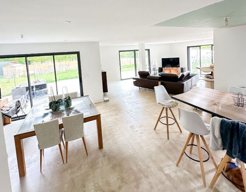COMBOURG Maison Combourg 7 pièce(s) 190 m2 4