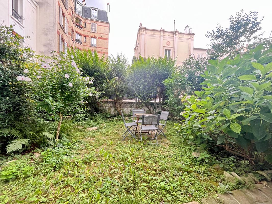 PARIS-17E-ARRONDISSEMENT Appartement avec jardin cité Lemercier 4