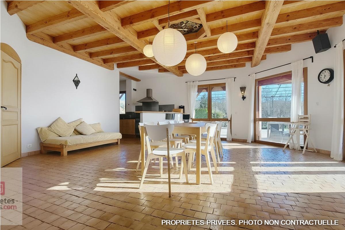 PLAZAC UN LIEU DE VIE SINGULIER, ENTRE NATURE, ACCUEIL ET ART DE VIVRE! Secteur PLAZAC. SAINT-LEON/VEZERE 5