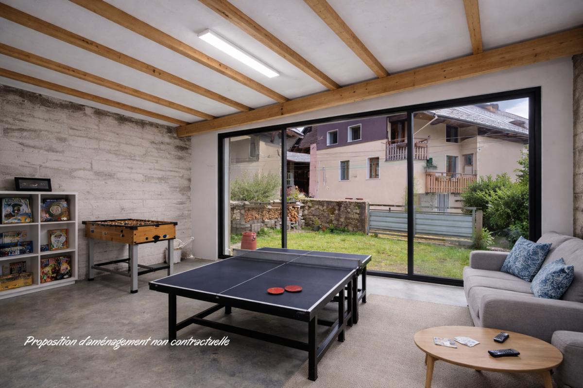 MARLENS Grange  authentique à fort potentiel 600 m2  Marlens 7