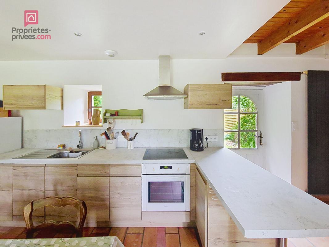 MORLAIX Propriété Plougonven 167 m2 et terrain de 3,7 Ha 15