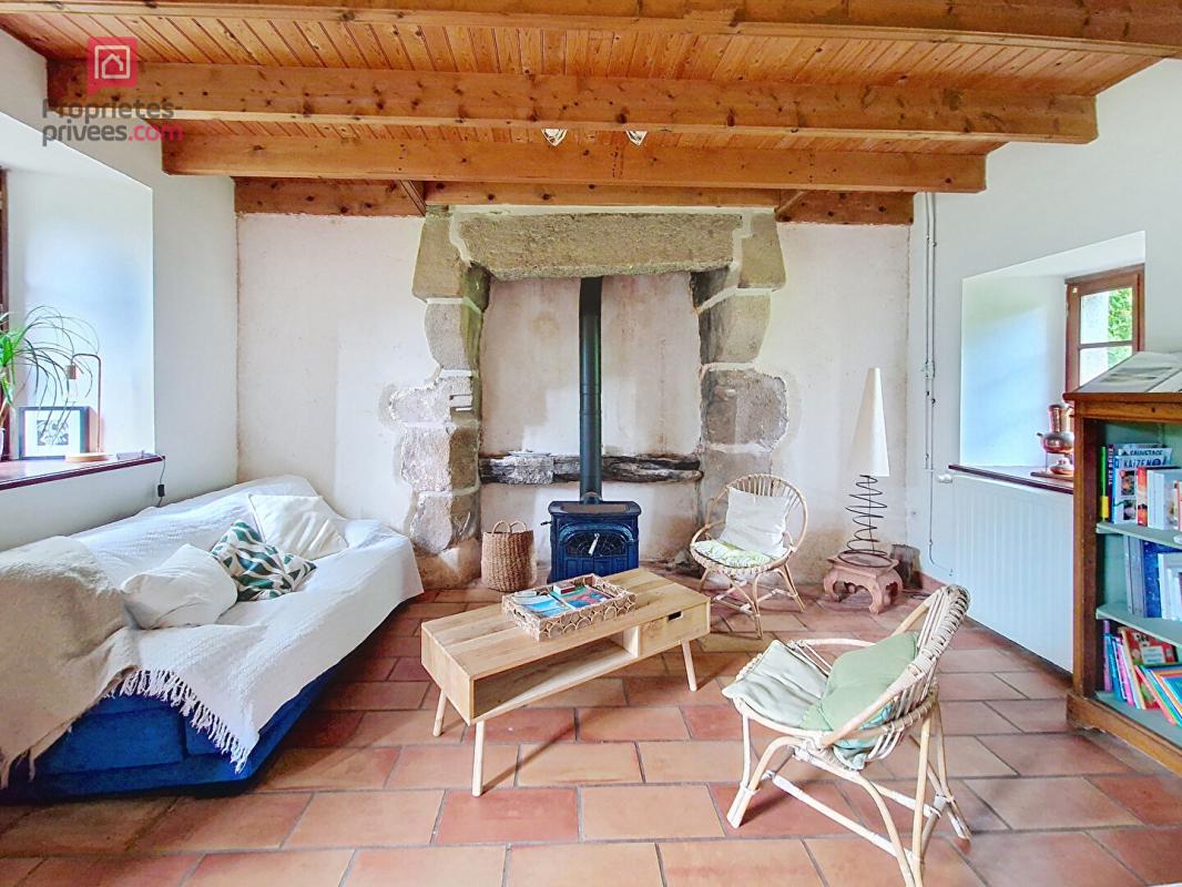 MORLAIX Propriété Plougonven 167 m2 et terrain de 3,7 Ha 16