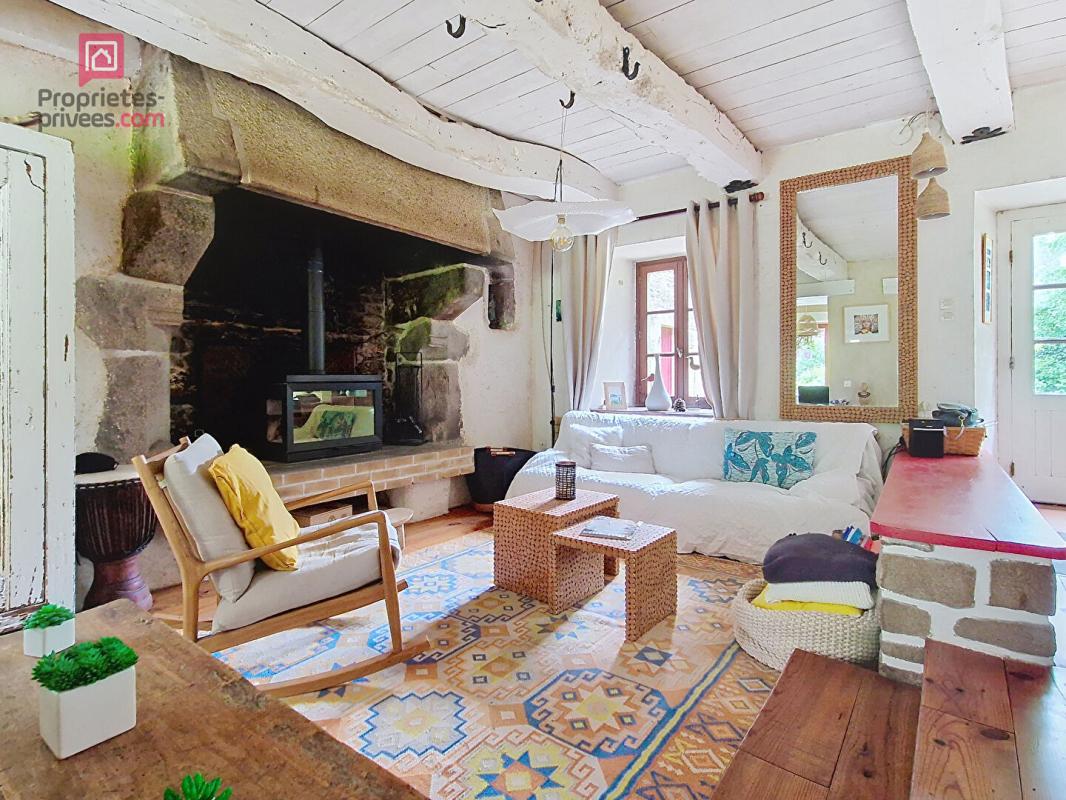 MORLAIX Propriété Plougonven 167 m2 et terrain de 3,7 Ha 7